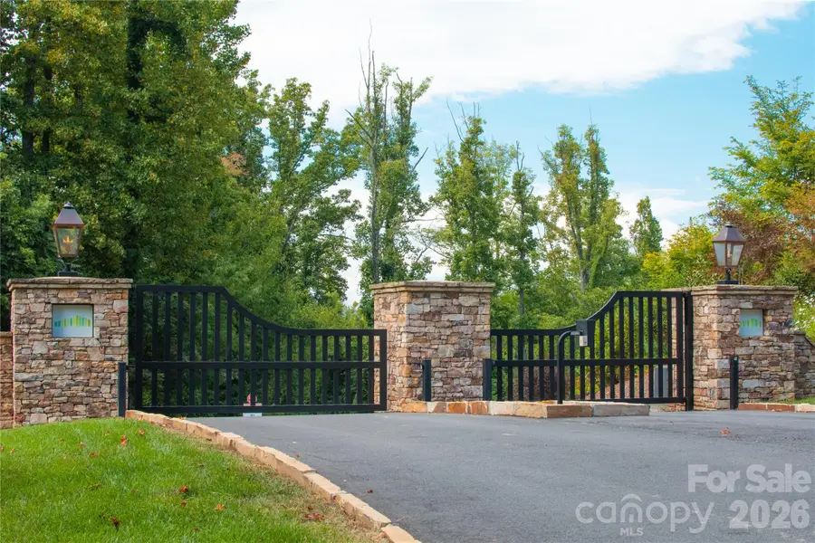 48 Longspur Lane #58, Asheville, NC 28804 - #2