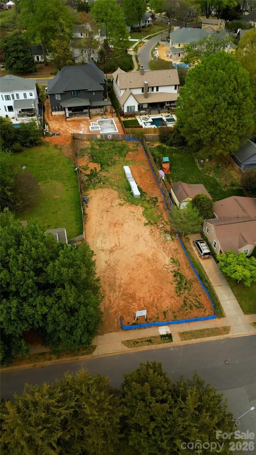 557 Melbourne Court, Charlotte, NC 28209 - #2