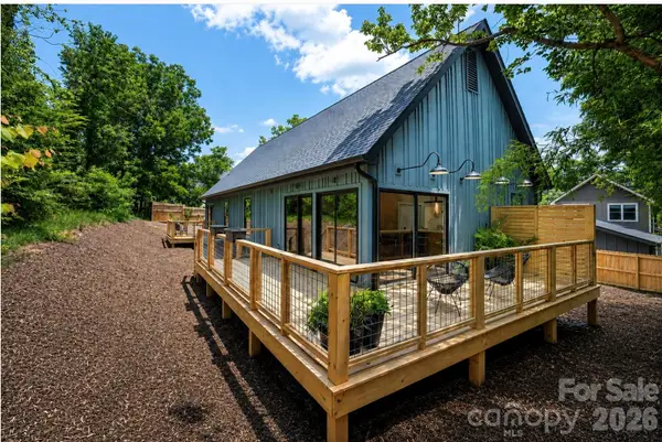 42 Busbee View Road, Asheville, NC 28803