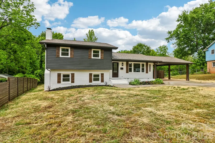 5009 Greenbrook Drive, Charlotte, NC 28205 - #3
