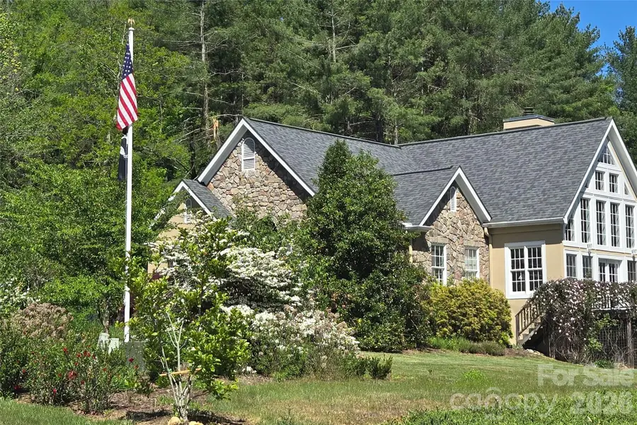 7 Ashley Road, Asheville, NC 28805 - #3