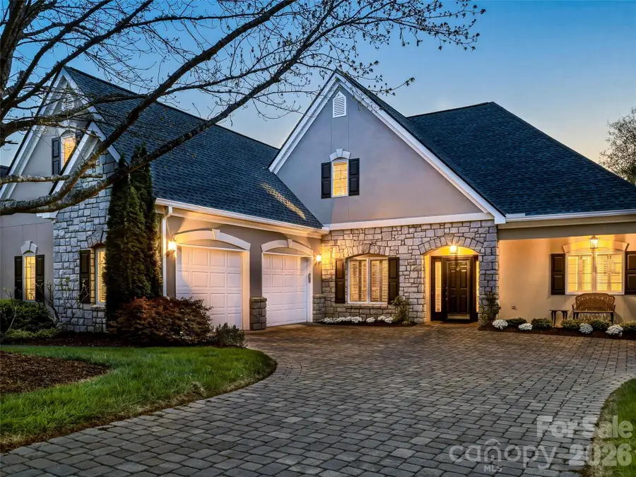 33 Tiverton Lane, Asheville, NC 28803 - #2