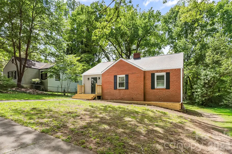 373 Westwood Drive, Statesville, NC 28677 - #2