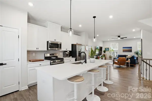 1311 Ashbury Street, Charlotte, NC 28216