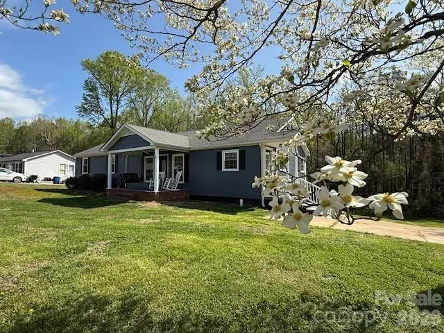 636 Willis Road, Dallas, NC 28034 - #2