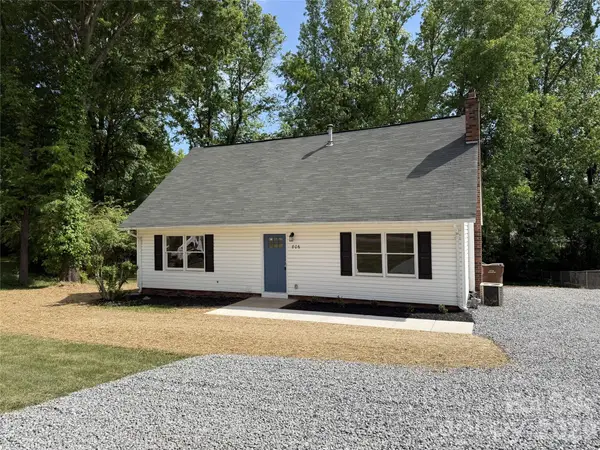 806 S Laurel Street, Lincolnton, NC 28092
