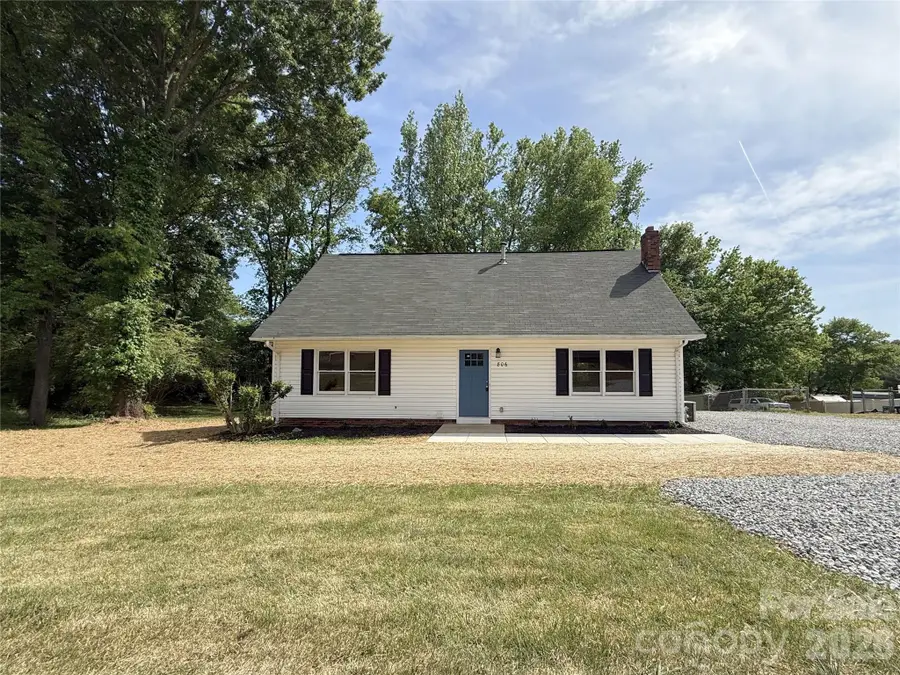 806 S Laurel Street, Lincolnton, NC 28092 - #2