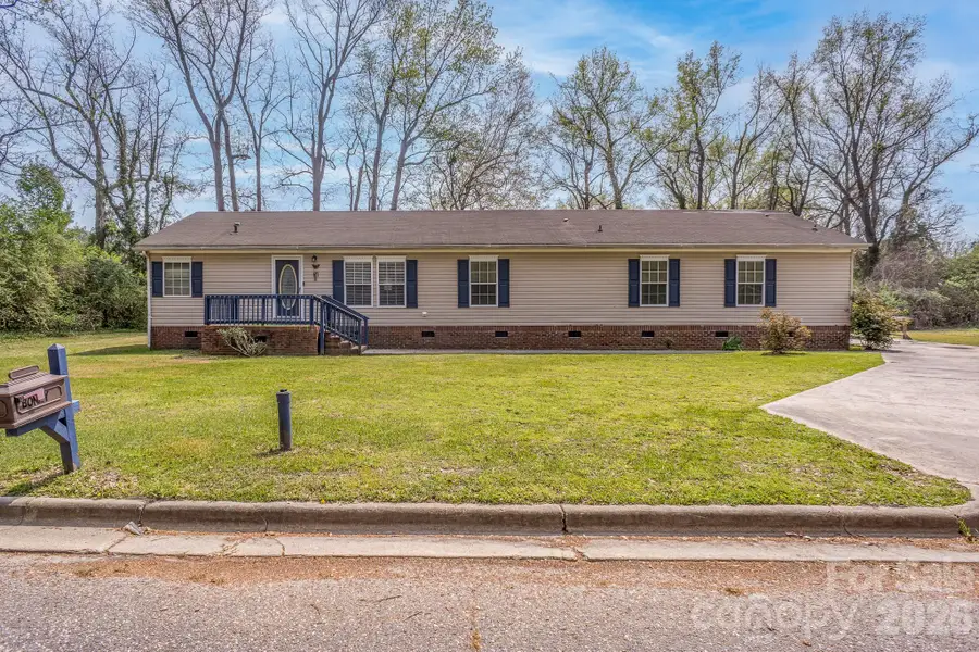 210 Pierce Street #4, Warsaw, NC 28398 - #3