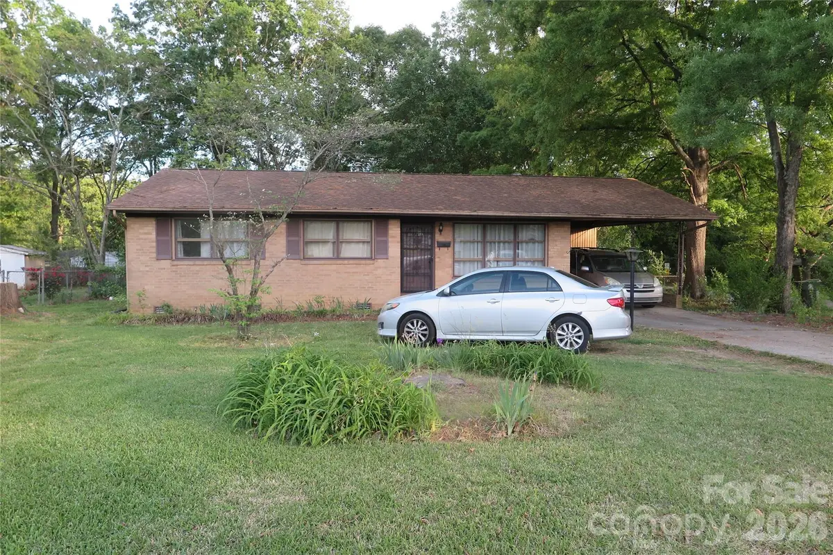 419 S Church Street, Lowell, NC 28098 - #1