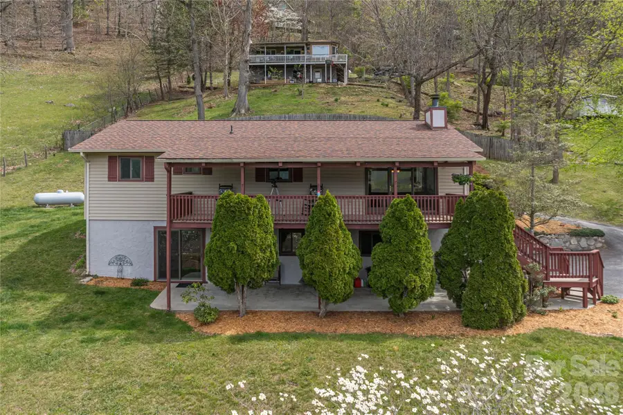 134 Hillside Drive, Maggie Valley, NC 28751 - #2