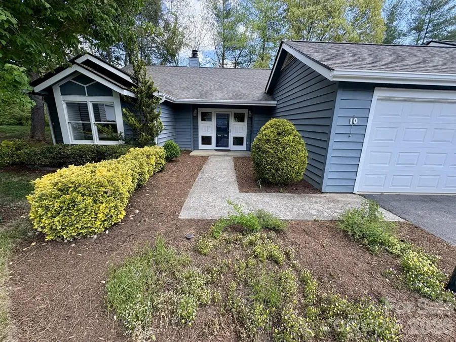 10 Laurel Place Drive, Asheville, NC 28803 - #2