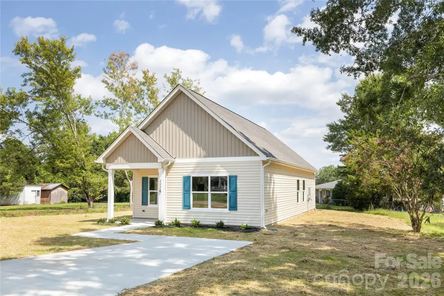 6625 Tracy Avenue, Charlotte, NC 28214 - #2