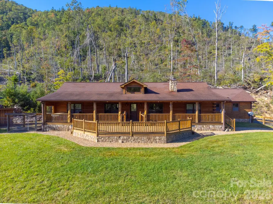 2811 Poplar Creek Road, Green Mountain, NC 28740 - #3