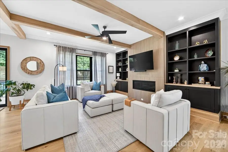 725 Hillside Avenue, Charlotte, NC 28209 - #2