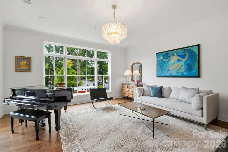 2312 Selwyn Avenue #202, Charlotte, NC 28207 - #3