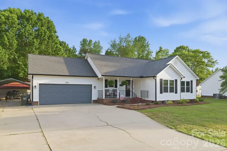 723 Pinehaven Circle, Clover, SC 29710 - #2