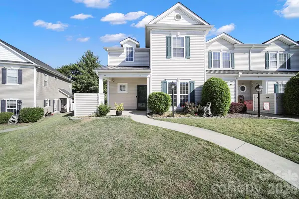 14721 Lions Pride Court, Charlotte, NC 28273