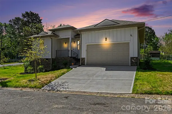 2225 Irma Street, Charlotte, NC 28216