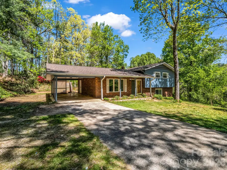 31 Firefly Lane, Saluda, NC 28773 - #3