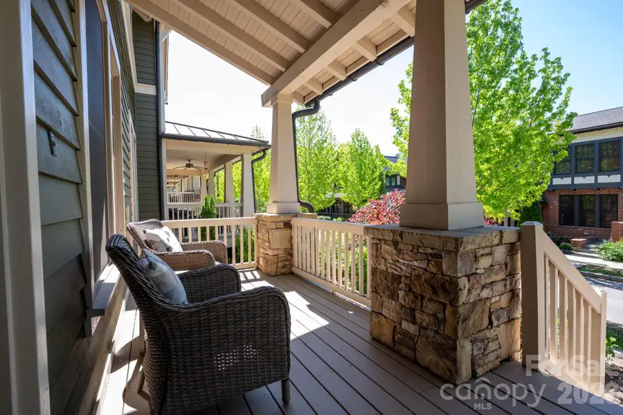 4 Fitzgerald Road, Black Mountain, NC 28711 - #3