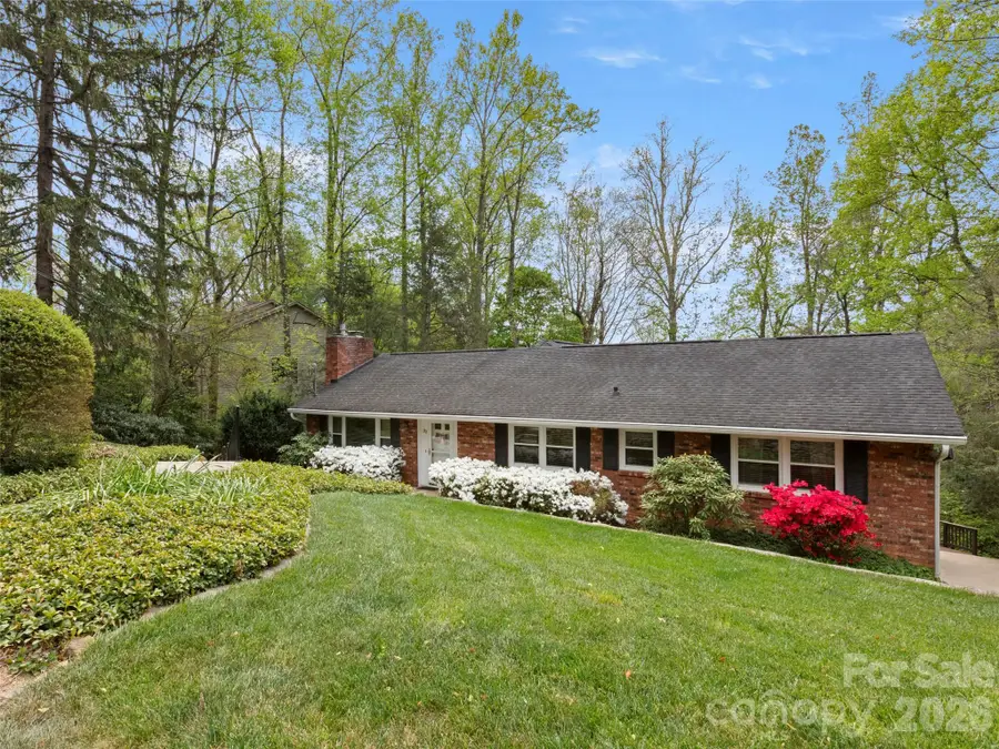 32 Westridge Drive, Asheville, NC 28803 - #3