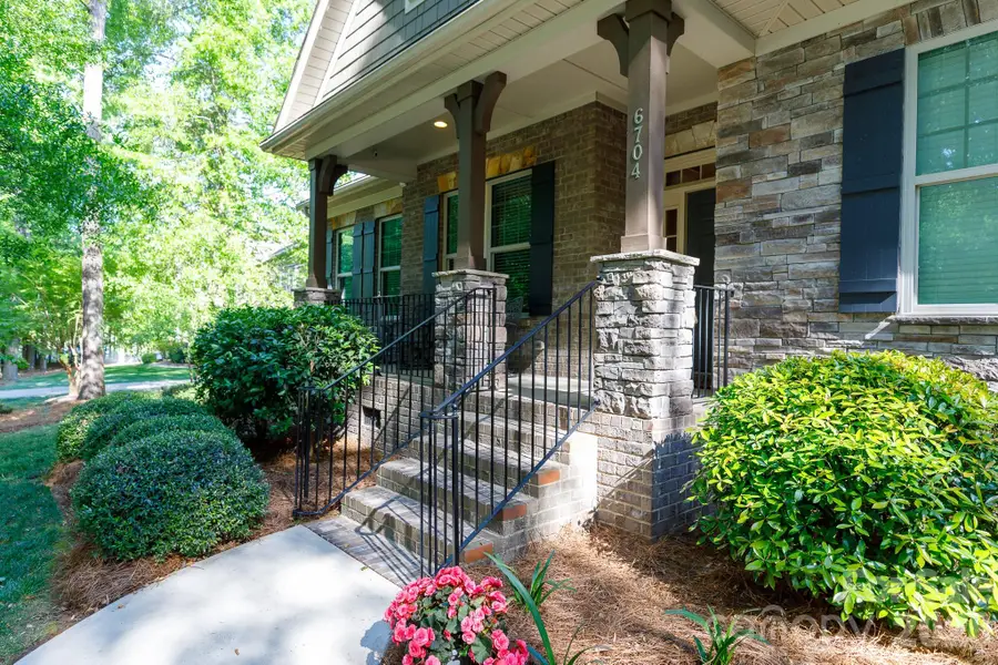 6704 Montgomery Road, Lake Wylie, SC 29710 - #3