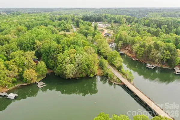3618 Tee Street, Sherrills Ford, NC 28673