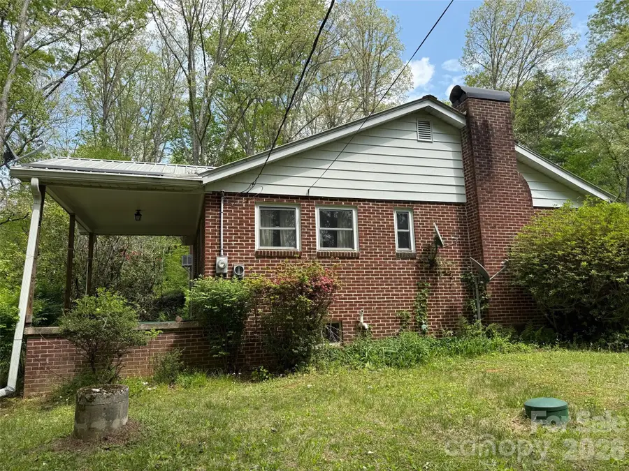 207 Ewbank Road, Etowah, NC 28729 - #2