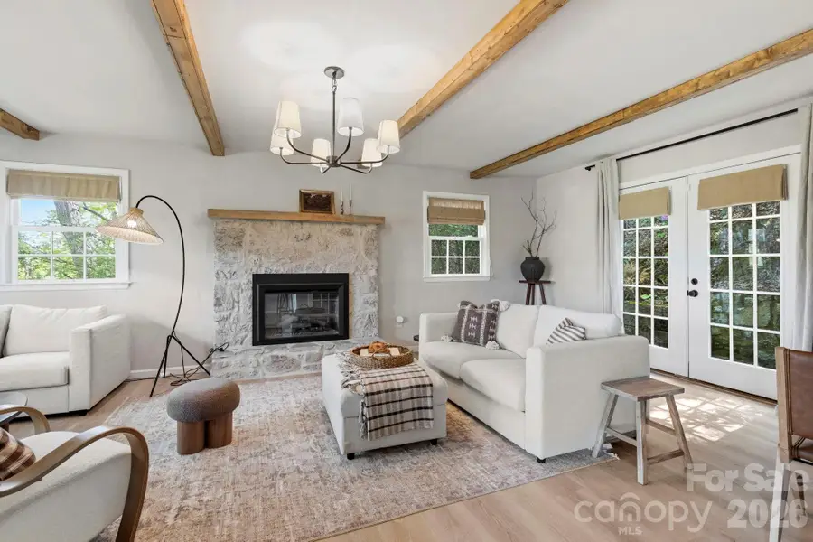 821 Summit Drive, Maggie Valley, NC 28751 - #3