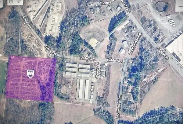 208 S Coble Avenue, Oakboro, NC 28129