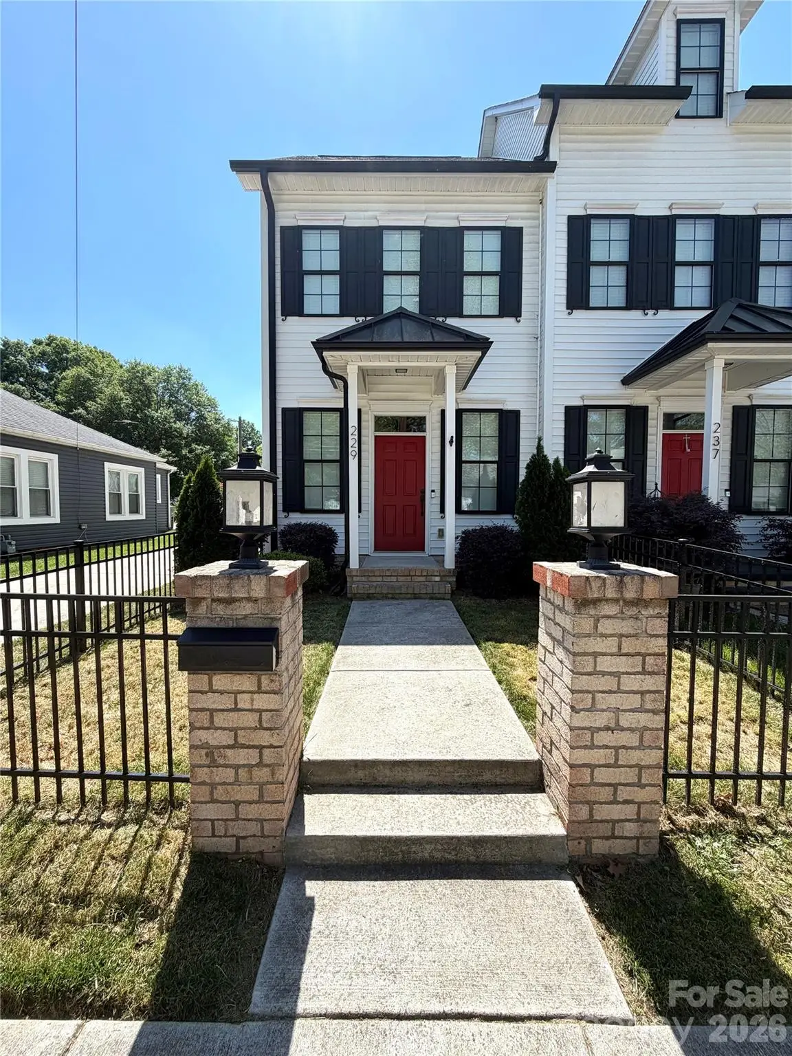 229 W G Street, Kannapolis, NC 28081 - #1