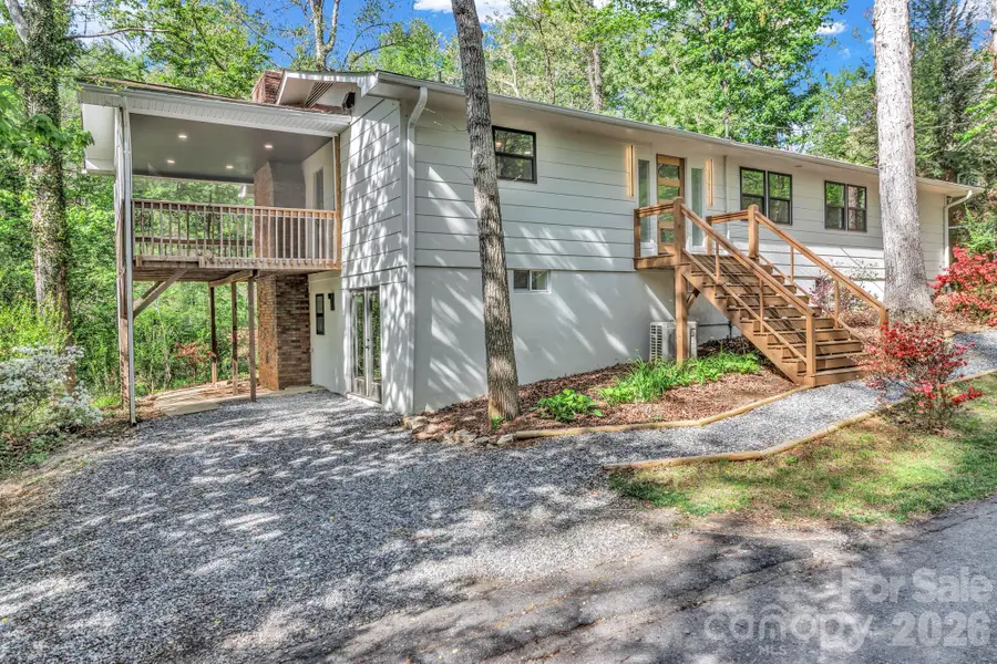 7 Angus Lane, Asheville, NC 28805 - #3