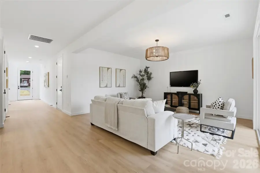 2818 Dogwood Avenue, Charlotte, NC 28206 - #3