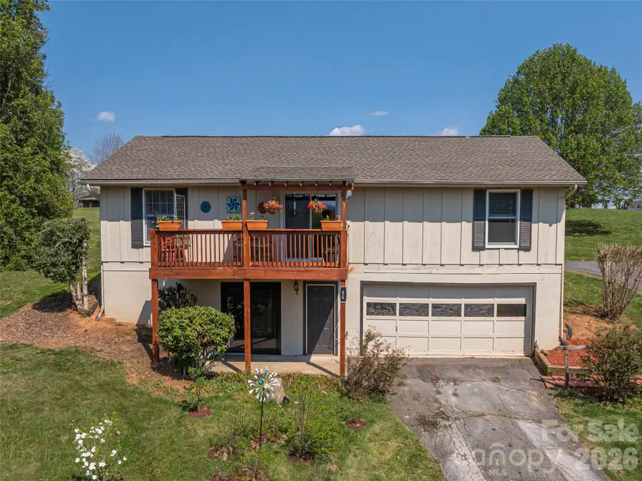 86 Hideaway Lane, Waynesville, NC 28785 - #2