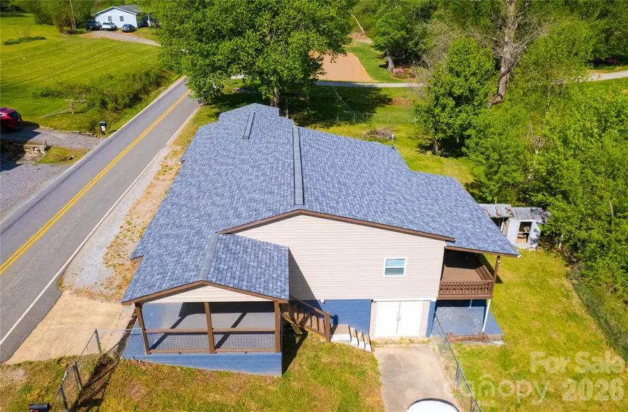 281 Glenwood Drive, Marion, NC 28752 - #2