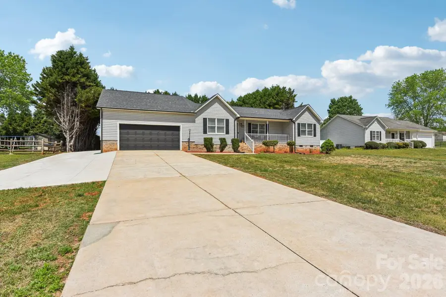 140 Clearview Road, Statesville, NC 28625 - #2