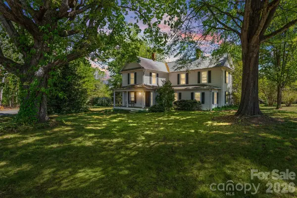 3724 Smitherman Road, East Bend, NC 27018