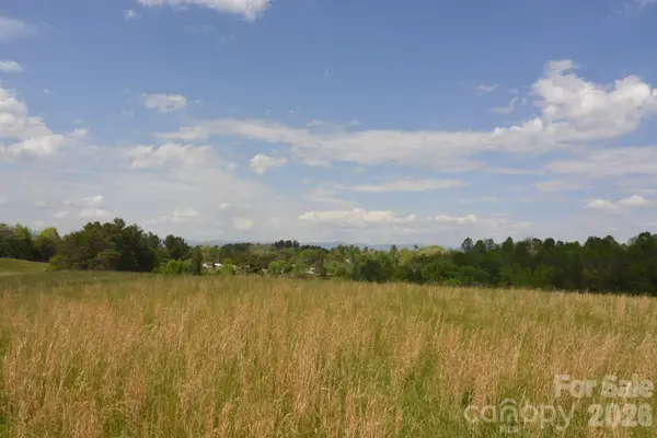 16 Rocking Chair Lane, Leicester, NC 28748