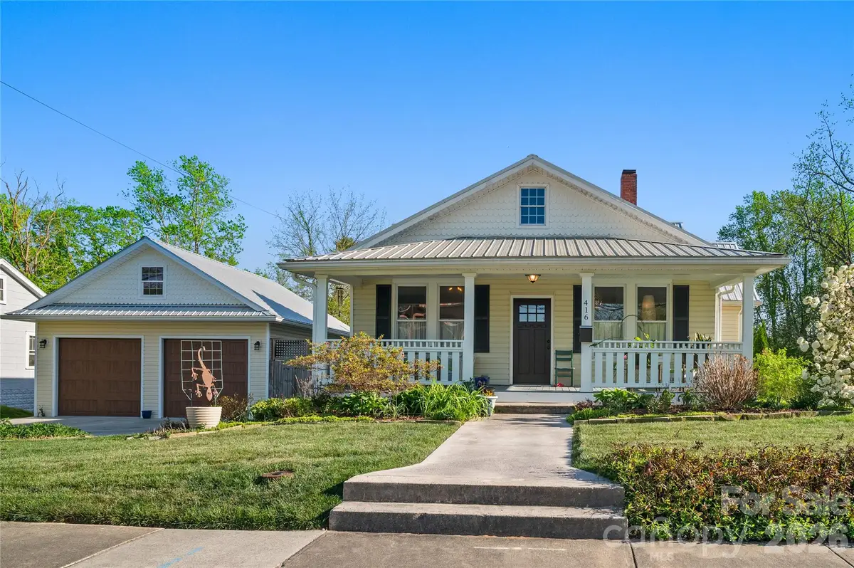 416 3rd Avenue W, Hendersonville, NC 28739 - #1