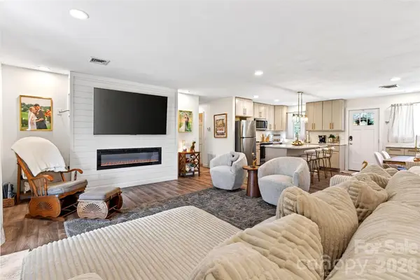 263 Fairway Lane, Spruce Pine, NC 28777