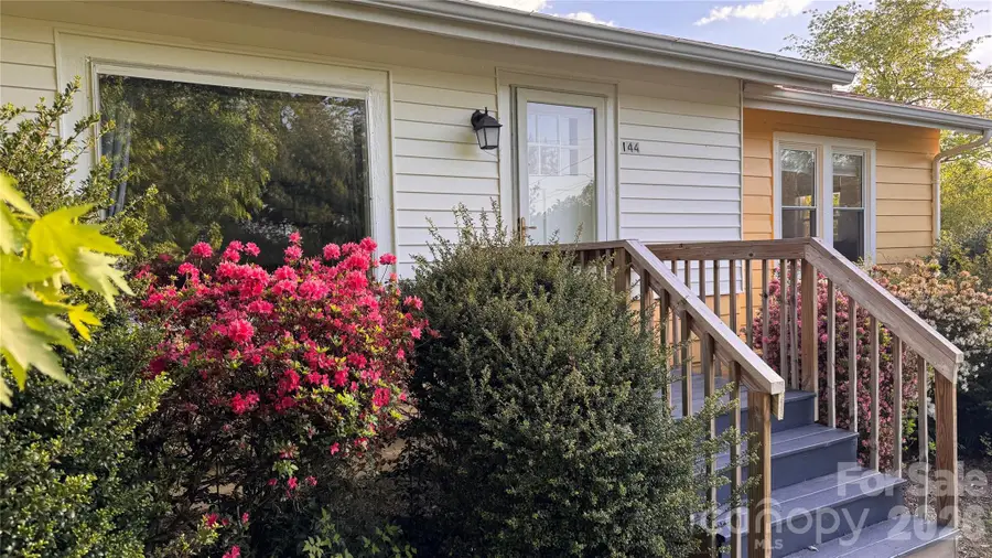 144 Macedonia Road, Asheville, NC 28804 - #2