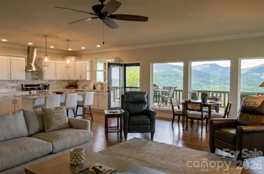 4 Matheny Acres Drive, Waynesville, NC 28786 - #2