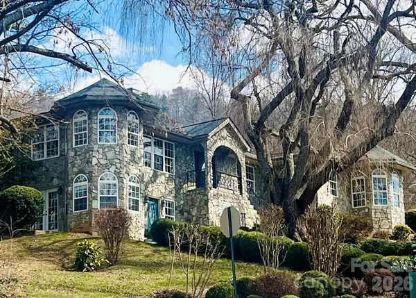 3 Northwood Road, Asheville, NC 28804