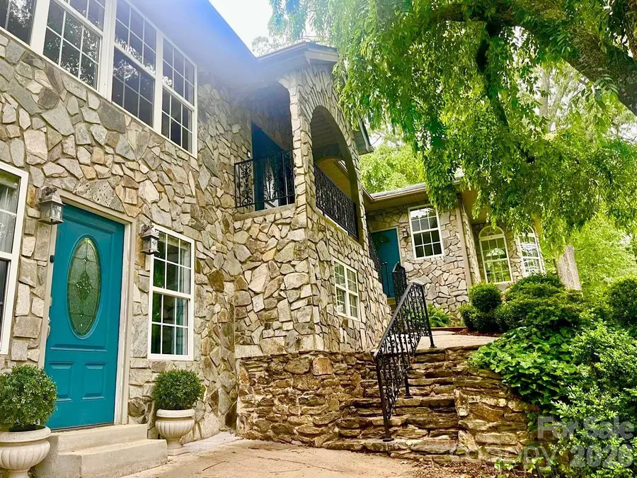 3 Northwood Road, Asheville, NC 28804 - #3