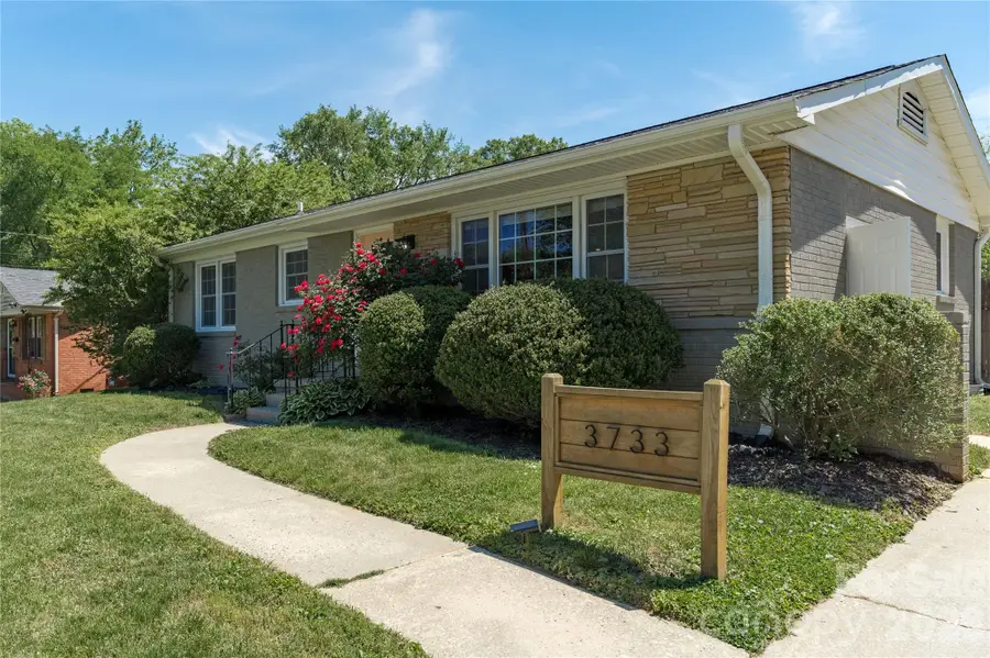 3733 Sargeant Drive, Charlotte, NC 28217 - #3