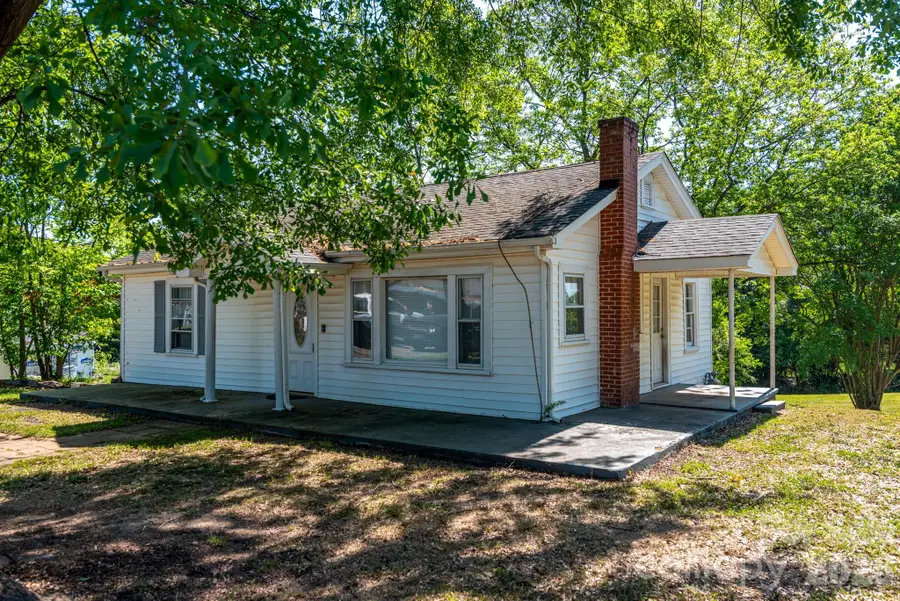 109 Hillcrest Drive, Bessemer City, NC 28016 - #2