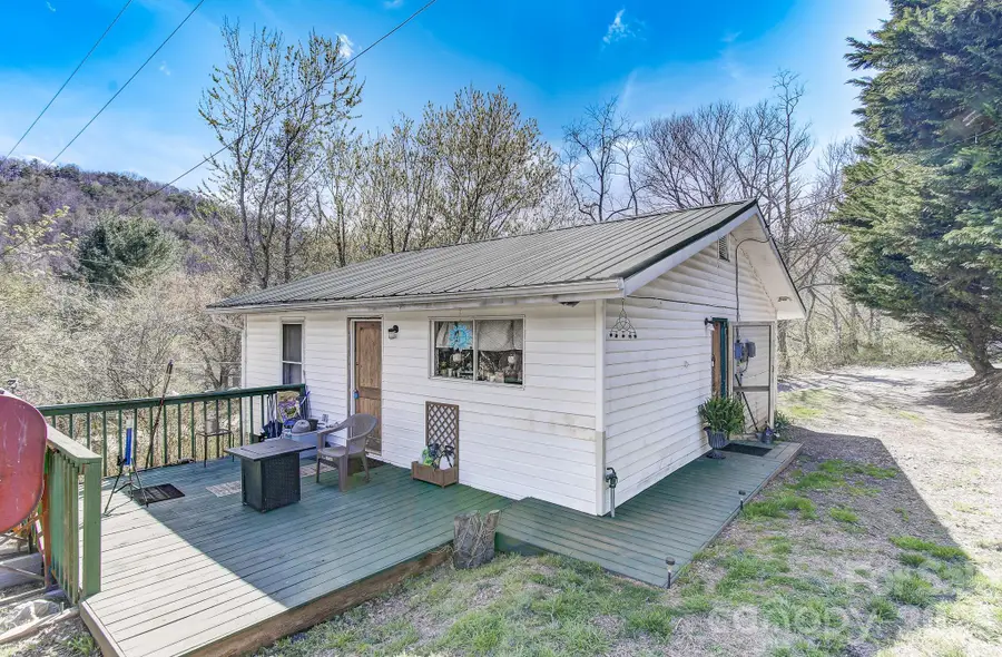 6 Lands End Drive, Candler, NC 28715 - #2