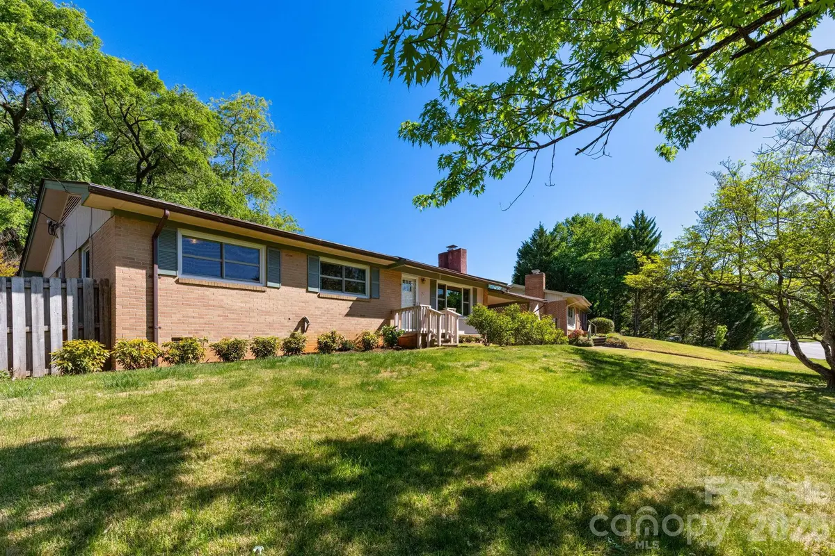 40 Wagon Road, Asheville, NC 28805 - #1