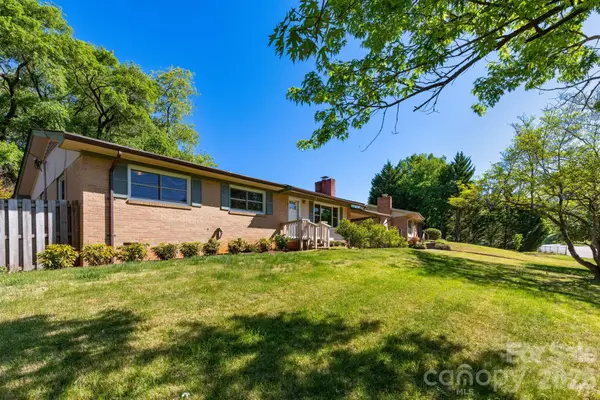 40 Wagon Road, Asheville, NC 28805