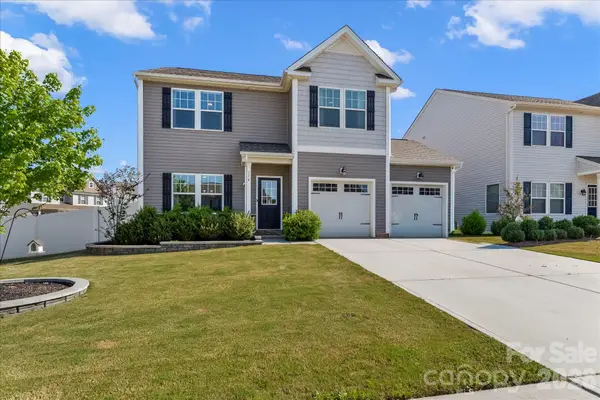 174 Parkmont Drive, Troutman, NC 28166